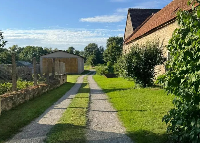 Adlershof ゲストハウス 3*